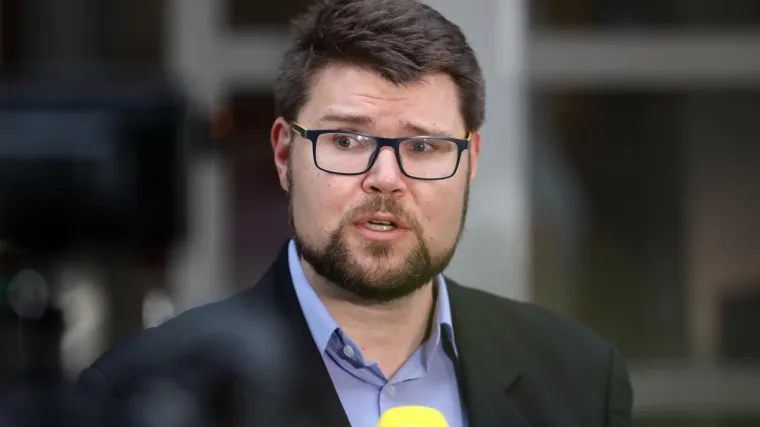 Grbin odgovorio Plenkoviću: 'Od njega me ni&scaron;ta ne može uvrijediti. Mogu mu reći da su lopovi postali drski'