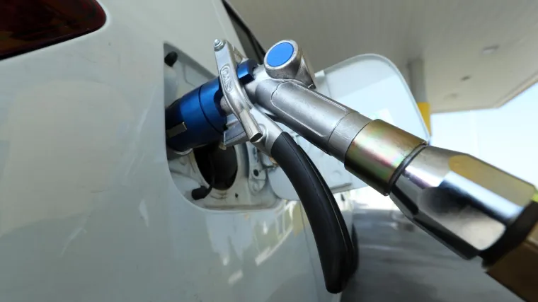 Nije kraj poskupljenjima na benzinskim crpkama: Dio vozača bi od sutra mogao plaćati skuplje gorivo