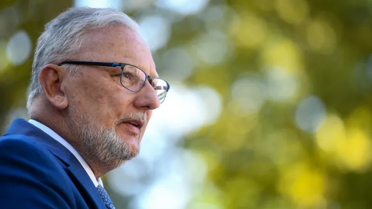 Božinović: 'Cjepivo je najbolja prevencija protiv težih oblika covida-19'