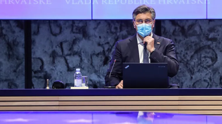 Plenković: 'Uskoro ćemo imati 9000 preminulih od ili s covidom. To je veliki danak koji plaćamo'