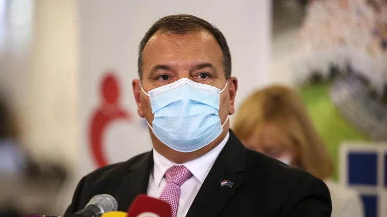 Bero&scaron; osudio pojedinačne istupe Lauca: 'Jasno je za znanost da se propituje, ali...'