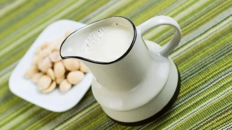 Bademovo mlijeko: Kako napraviti bademovo mlijeko kod kuće