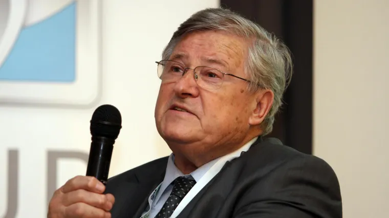 Umro je biv&scaron;i ministar financija i veleposlanik Zoran Ja&scaron;ić