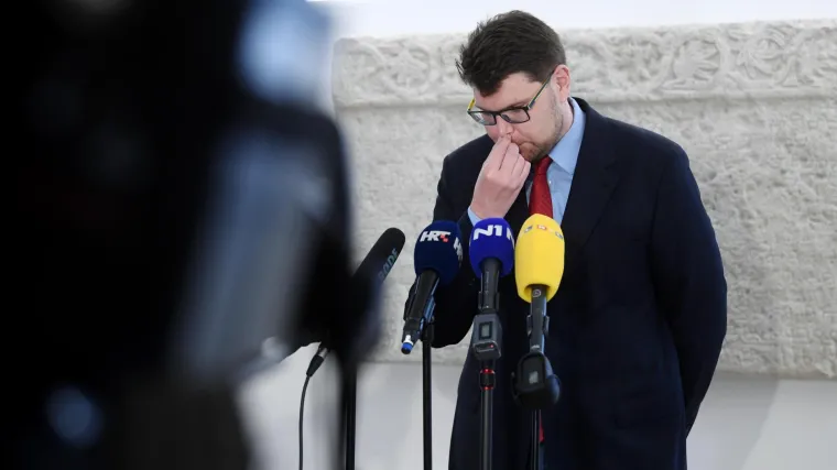 Je li ovo prvi masovni izlazak iz SDP-a nakon raskola u Saboru: Stranku napu&scaron;ta većina vodstva iz Bjelovarsko-bilogorske županije?