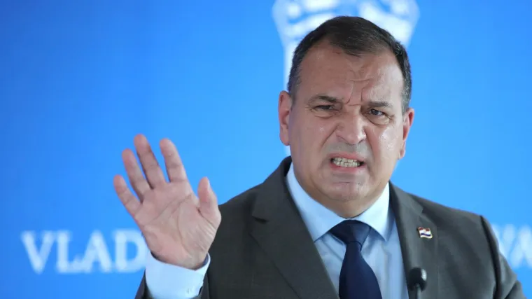 Bero&scaron;eva reforma zdravstva na udaru kritika: Nema vi&scaron;e bolovanja i porodiljskih dopusta na teret HZZO-a, a to nije sve...