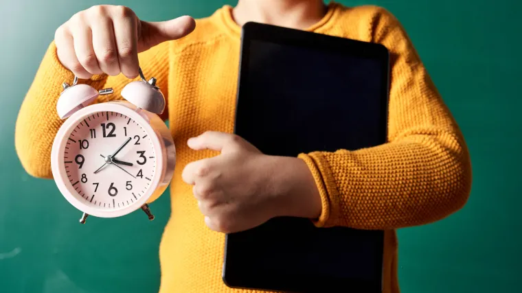 Noćas se pomiče sat: Nemojte zaboraviti pomaknuti kazaljke (ako ih još uvijek negdje imate)