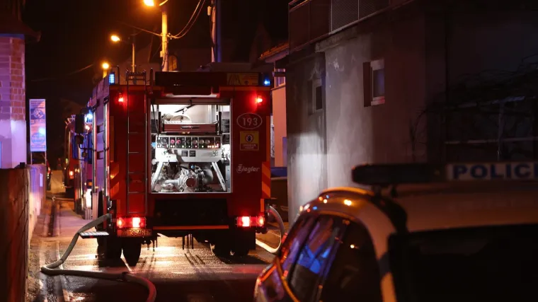 Planula obiteljska kuća, u požaru smrtno stradao mu&scaron;karac: Jo&scaron; nije poznat njegov identitet