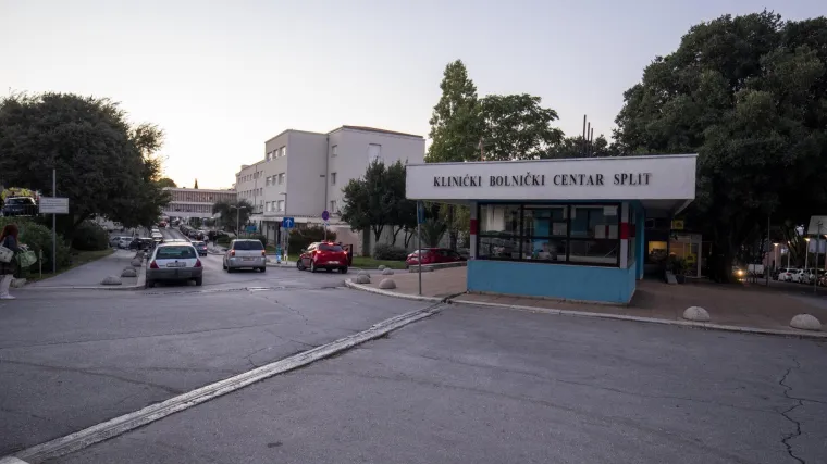 Najava naplate parkinga u krugu splitske bolnice izazvala je burne reakcije: 'Očajna sam. Nemam gdje s autom'