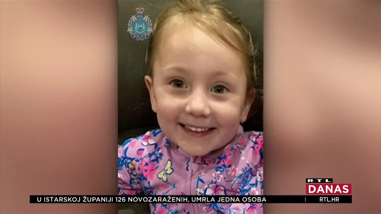 Čudesan trenutak susreta detektiva s Cleo (4) koju su tražili 18 dana: 'Jesi li OK? Odvest ćemo te kod mame i tate, je li to u redu?'