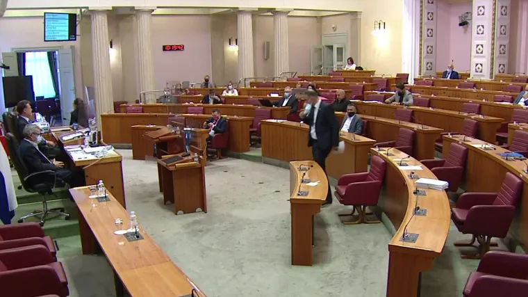 Sabor o opozivu predsjednika, HDZ tvrdi da to tražiti neće: 'Zahtjev je na papiru, a papir se može zapaliti ako se dobro ne ugasi opu&scaron;ak'