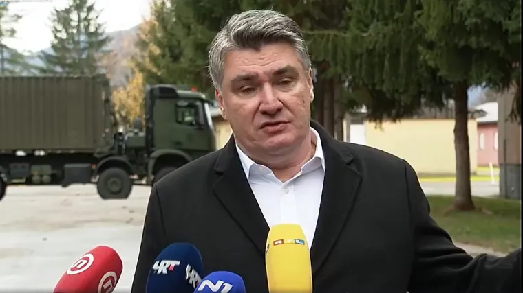 Milanović opet uzvraća: 'Ja možda jesam za psihijatriju, ali za &scaron;efa klinike. Banožić jo&scaron; ne traži ostavku pape!?'