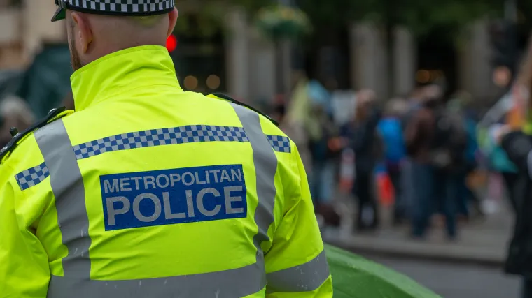 Ubojstvo sestara potreslo London: Ubojica je osuđen, a policajci priznali da su podijelili fotografije žrtava