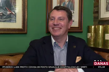 Talijan je proputovao cijeli svijet, ali ipak se usidrio u Hrvatskoj i ponudio tradicionalnu talijansku uslugu šivanja