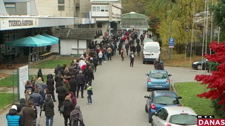 Od oko 1100 zaraženih koronom za Sve svete, u samo 6 dana zarazilo se više od 27.000 ljudi!