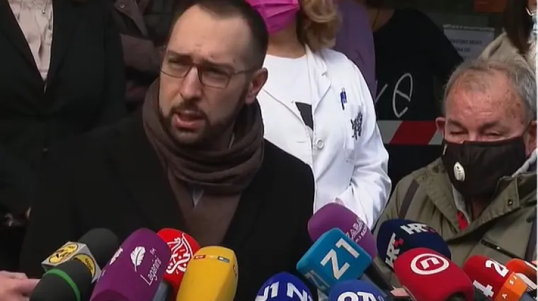 Toma&scaron;ević: 'Na mjeru roditelj odgojitelj utro&scaron;eno je 1,8 milijardi kuna, a nije rođeno vi&scaron;e djece. Idemo s kompenzacijskim mjerama'