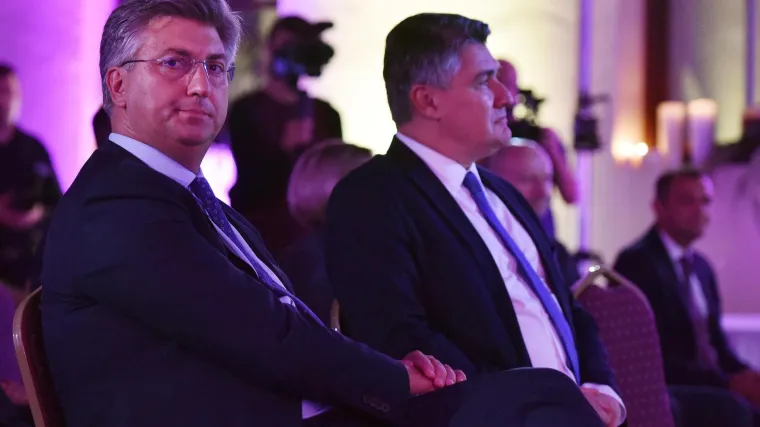 Nema pomirbe državnog vrha. Premijer, predsjednik i ministar razi&scaron;li se zbog viđenja stanja u vojsci