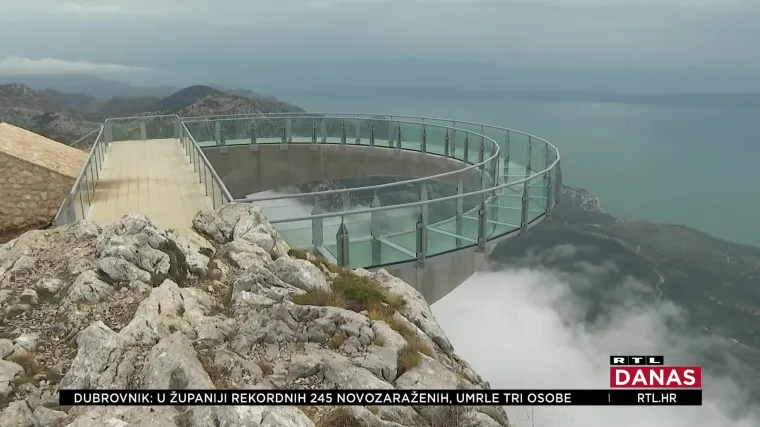 Šetnja među oblacima više nije moguća!  Najveća atrakcija Biokova vidikovac Skywalk zatvoren je početkom studenog