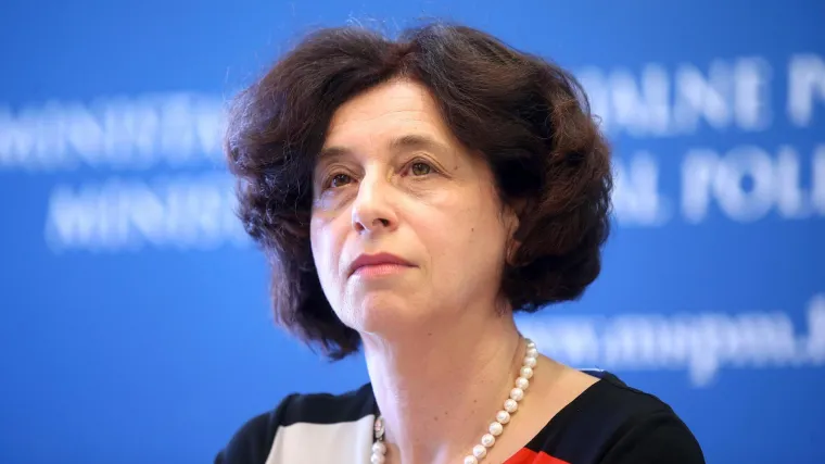 Stručnjakinja za socijalnu politiku: 'U kojoj to zemlji u EU roditelji dobivaju plaću da odgajaju svoju djecu?'