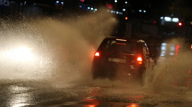 Dalmaciju zalile rekordne količine ki&scaron;e, a to je tek početak: Slijede tmurni i mokri dani, ali evo kad se vraća sunce
