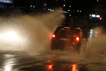 Dalmaciju zalile rekordne količine kiše, a to je tek početak: Slijede tmurni i mokri dani, ali evo kad se vraća sunce