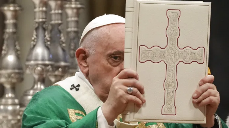 Teologu iz Graza Milanovićev dar papi je simpatičan. Ali, o kr&scaron;ćanstvu Hrvata kaže: Tu nema mjesta niti za sve katolike