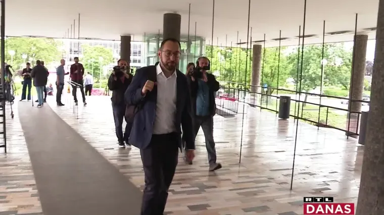 Toma&scaron;ević večeras gost u Direktu: Proračun, otpad, zapo&scaron;ljavanja, otkazi, bolni rezovi...