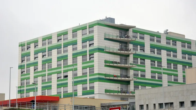 I bolnica u Puli pod sve većim pritiskom, samo danas u Istri jo&scaron; 165 novooboljelih, iz Opće bolnice &scaron;alju apel