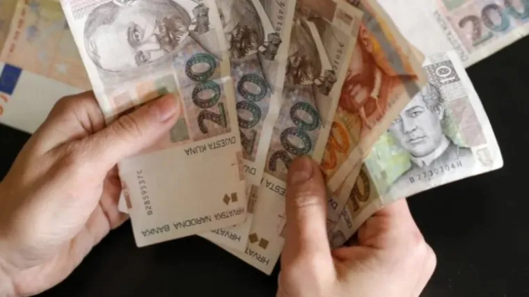 Svim zaposlenicima trgovina maloprodajnog lanca u Hrvatskoj dižu plaće za 35%: Prosjek će biti 6100 kn
