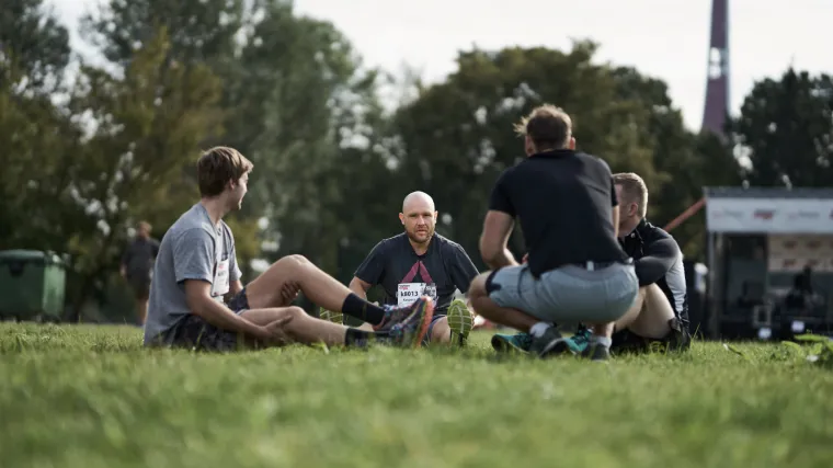 Mu&scaron;karci se iseljavaju vi&scaron;e nego žene, kasnije stupaju u brak i manje sudjeluju u vi&scaron;em obrazovanju