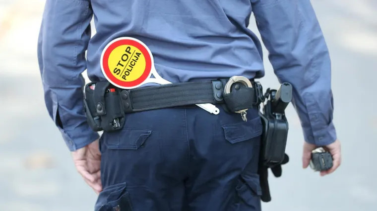 Policajac u Poreču nije htio pokazati COVID potvrdu: Udaljen je iz službe i čeka ga disciplinski postupak