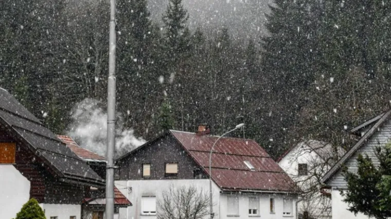 Pada prvi ovogodišnji snijeg u Hrvatskoj! Pogledajte gdje su sve pahulje stvorile bijelu čaroliju