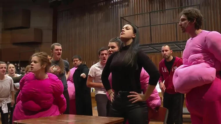 Vi&scaron;e od 200 studenata s 4 fakulteta stat će na pozornicu premijerno izvesti operu-basnu Životinjska Farma