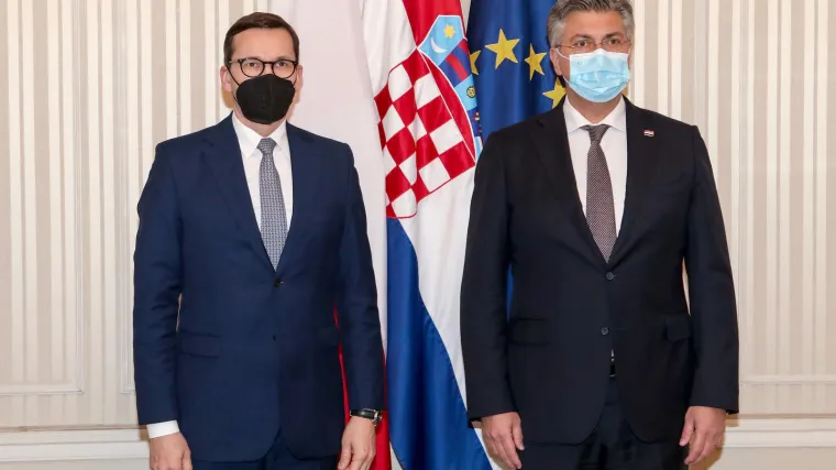 Plenković odabrao stranu! 'Kao i Poljska, Hrvatska je ponekad suočena sa sličnim poku&scaron;ajima nezakonitih migracija'