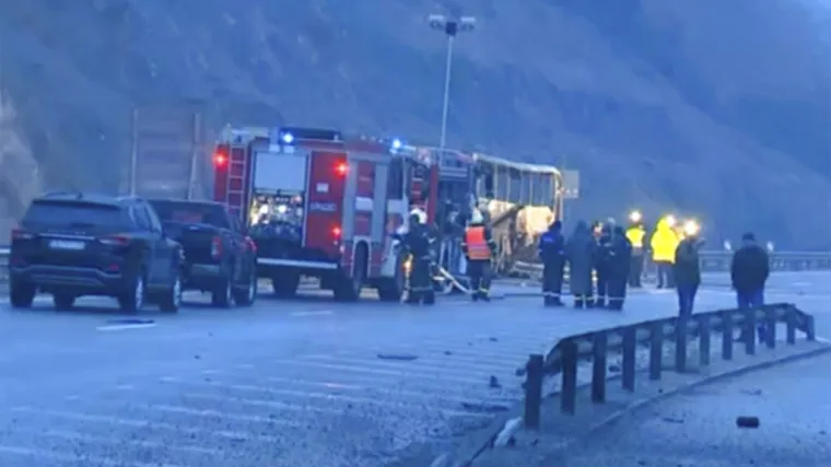 FOTO Novi detalji tragedije u Bugarskoj: Poginuli uglavnom mladi između 20 i 30 godina. 'Slika je užasna i ne može je svatko podnijeti'