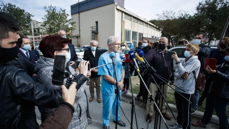 Dramatično stanje u Splitu! Dr. Ivić: 'Gadi mi se vi&scaron;e govoriti brojke. Sve se pretvorilo u brojke, a radi se o ljudskim životima'