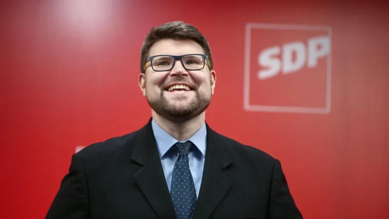 U subotu u SDP-u unutarstranački izbori koji će biti i svojevrsni referendum o aktualnom predsjedinku Peđi Grbinu