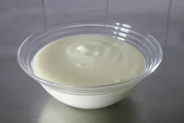 Domaća maska od jogurta za lice za glatku kožu lica