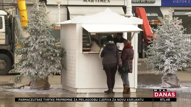 Otvoren Advent u Zagrebu! Nikad manje kućica, ali ugostitelji već sada trljaju ruke, ovo je vrijeme kada zarađuju najvi&scaron;e