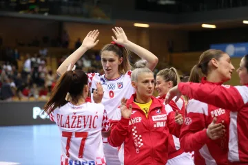 Ježić daje gol  u 17. minuti