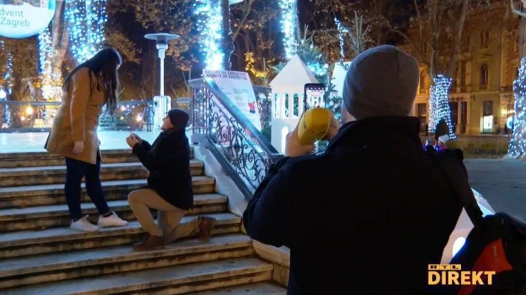 RTL-ov reporter istraživao zagrebački advent, pa svjedočio zarukama rumunjskog para: 'Ha, ha, poseban trenutak'
