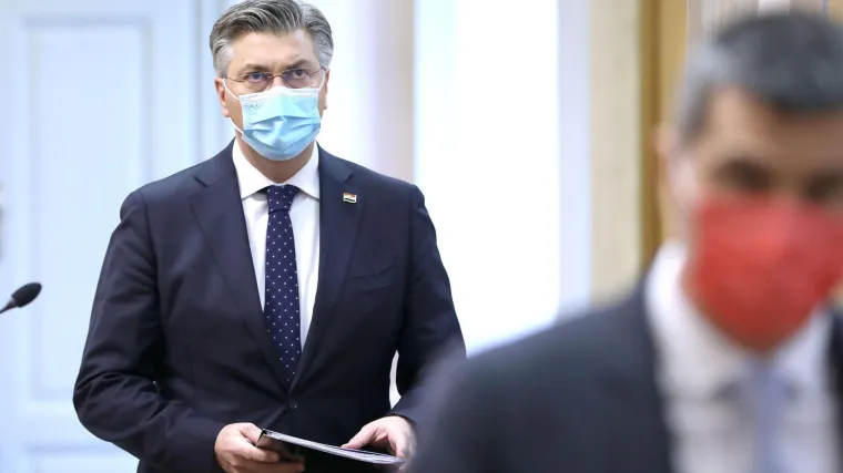 VIDEO 'Uklanjao sam maglu o nekim zombijima, ali ne mogu spriječiti primitivce, divljake i kretene da rade kaznena djela'