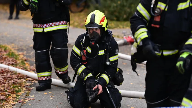 FOTO Iza požara na Feren&scaron;čici stoji niz dobrih djela: 'Hvala &scaron;to ste mi spasili Elzu'... 'Skinuo je tenisice i poklonio mi ih'