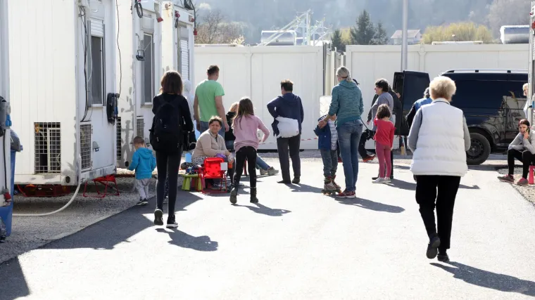 Vladin plan za zimu na Banovini: Stanovnike iz kontejnera prebacit će u terme Topusko, Milo&scaron;ević otkrio detalje