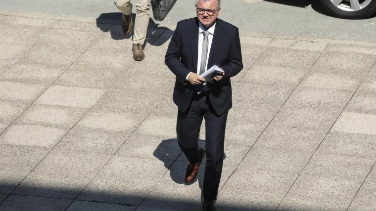 Horvatovo ministarstvo želi zaposliti jo&scaron; 169 ljudi zbog gomile nerije&scaron;enih zahtjeva za obnovu