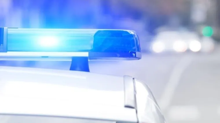 Pijan je udario u automobil i pobjegao: Policija ga je prona&scaron;la dok je jo&scaron; uvijek imao 1,62 promila u krvi