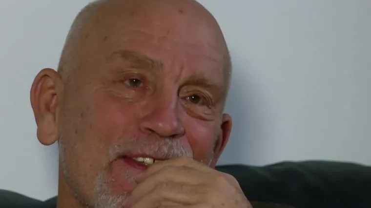 John Malkovich u Hrvatskoj, RTL-u je otkrio neke osobne stvari, na pitanje o hrvatskim korijenima odgovara zafrkancijom