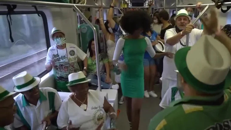 615.000 mrtvih od COVID-a, zemlja s najvećim karnevalom na svijetu, otkazala ga je! Ali, tradiciju je ipak sačuvala i sad