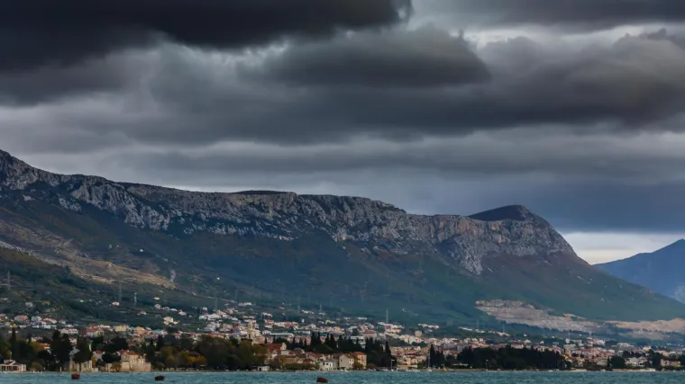 Jo&scaron; danas uživajte u suncu jer krajem dana stiže destabilizacija: Na istoku moguć i snijeg, jugu prijete nove bujice