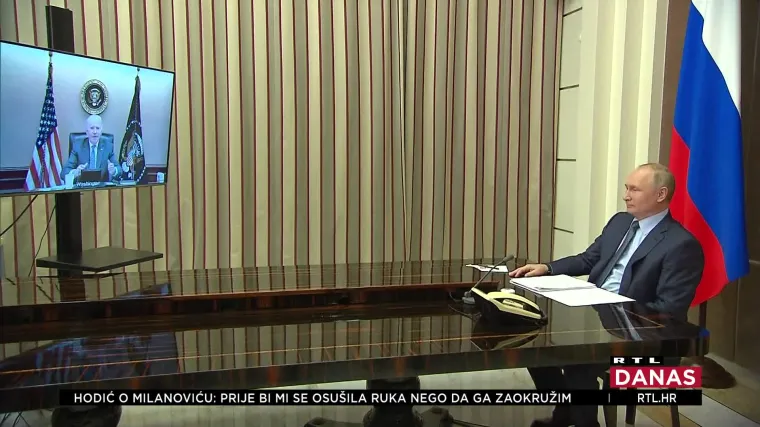 Američki i ruski predsjednik putem video poziva određuju sudbinu Ukrajine: Washington prijeti Rusiji sa sankcijama