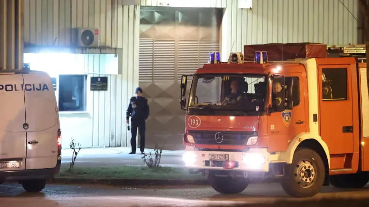 MUP otkrio detalje poku&scaron;aja bijega iz Remetinca: 'Nesretni' bjegunac strani je državljanin, sa za&scaron;titne žice skidali ga policajci